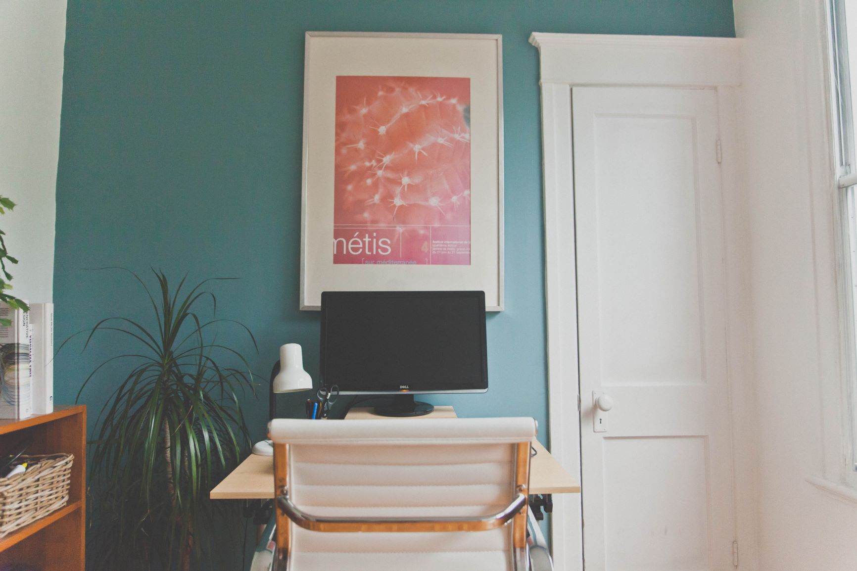 WORKING FROM HOME – HOW TO STAY PRODUCTIVE