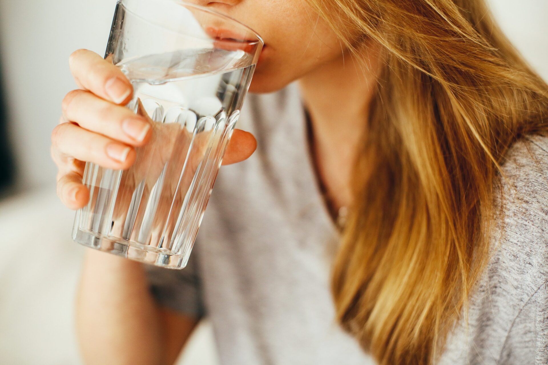 Why It’s Important To Stay Hydrated While You Work